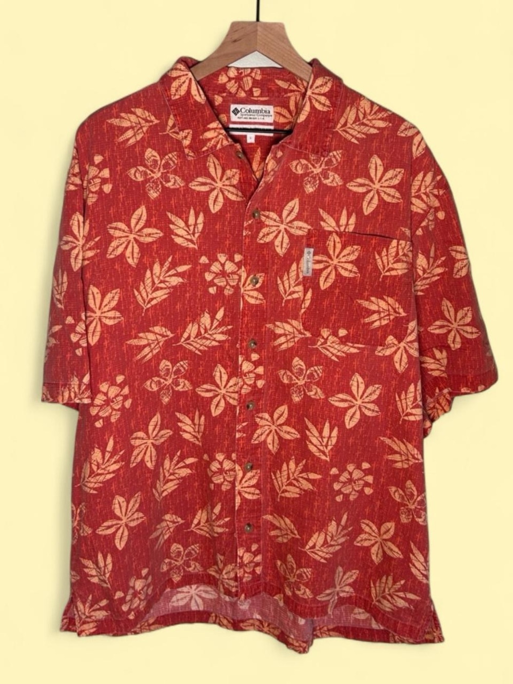 Columbia Men’s Coral Floral Button-Up Hawaiian Shirt